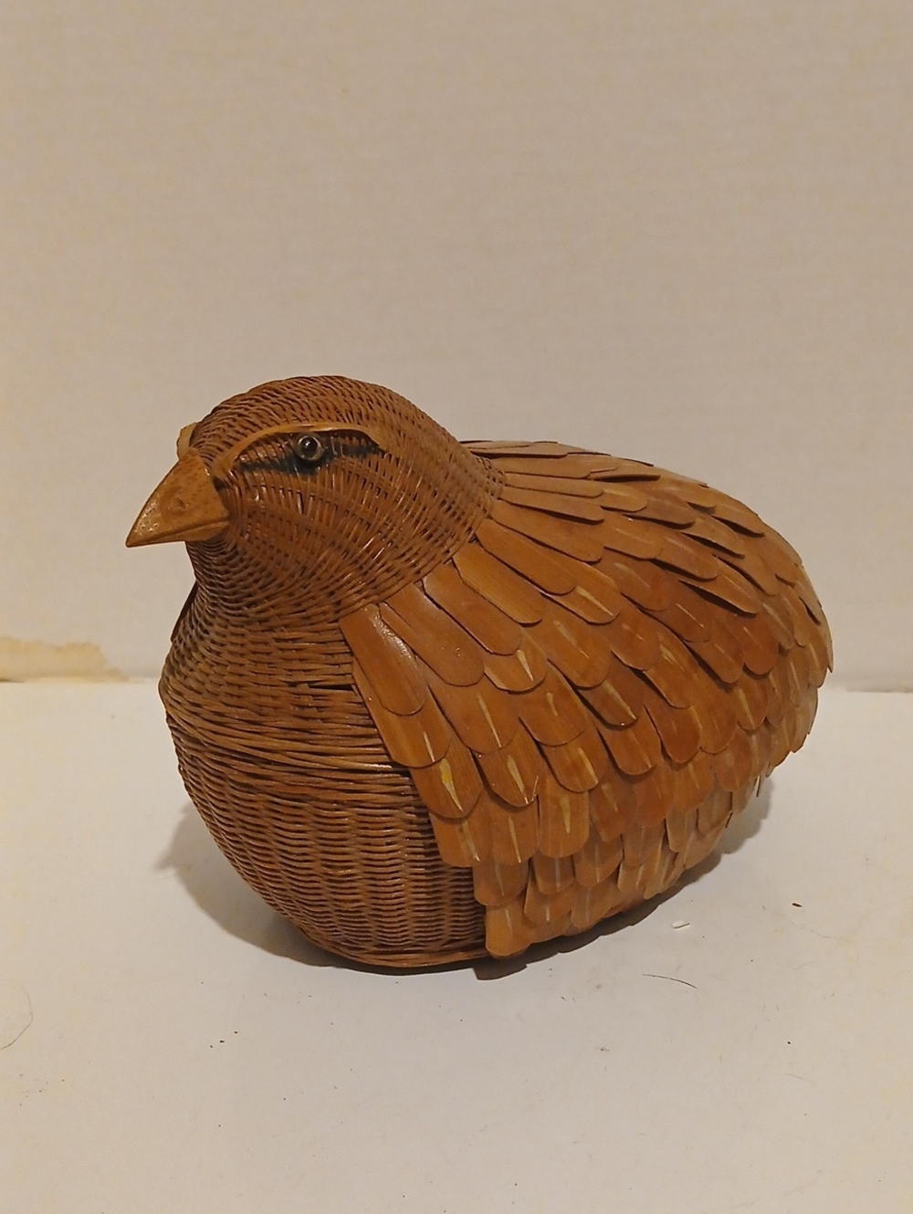 Vintage Chinese Shanghai Brown Woven Quail Basket Accent